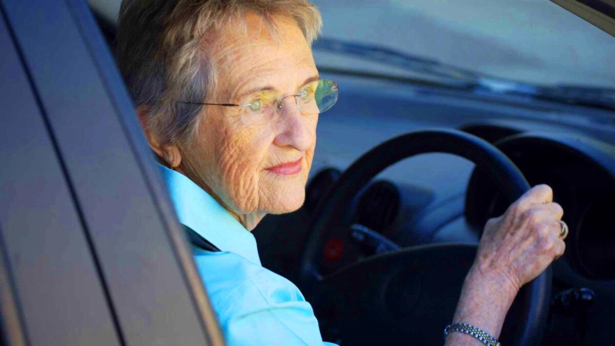 Le code de la route a tranché : ce n’est ni 70, ni 80 ans l’âge maximum pour conduire sans être un dangers pour les autres