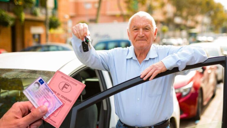 Fin du permis de conduire à vie : ceux qui l'ont obtenu avant 1985 seront les premiers concernés par cette nouvelle pesure